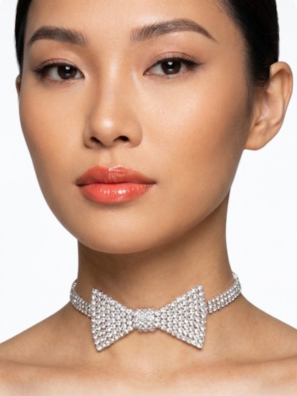 NWT Silver Crystal Bow Choker Necklace Sparkling Rhinestone Statement Coquette⁠